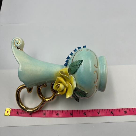 LEORA Vintage 8" Capodimonte Bud Vase W Handle Pitcher 3D Floral Gold Tone Decor - Picture 9 of 10